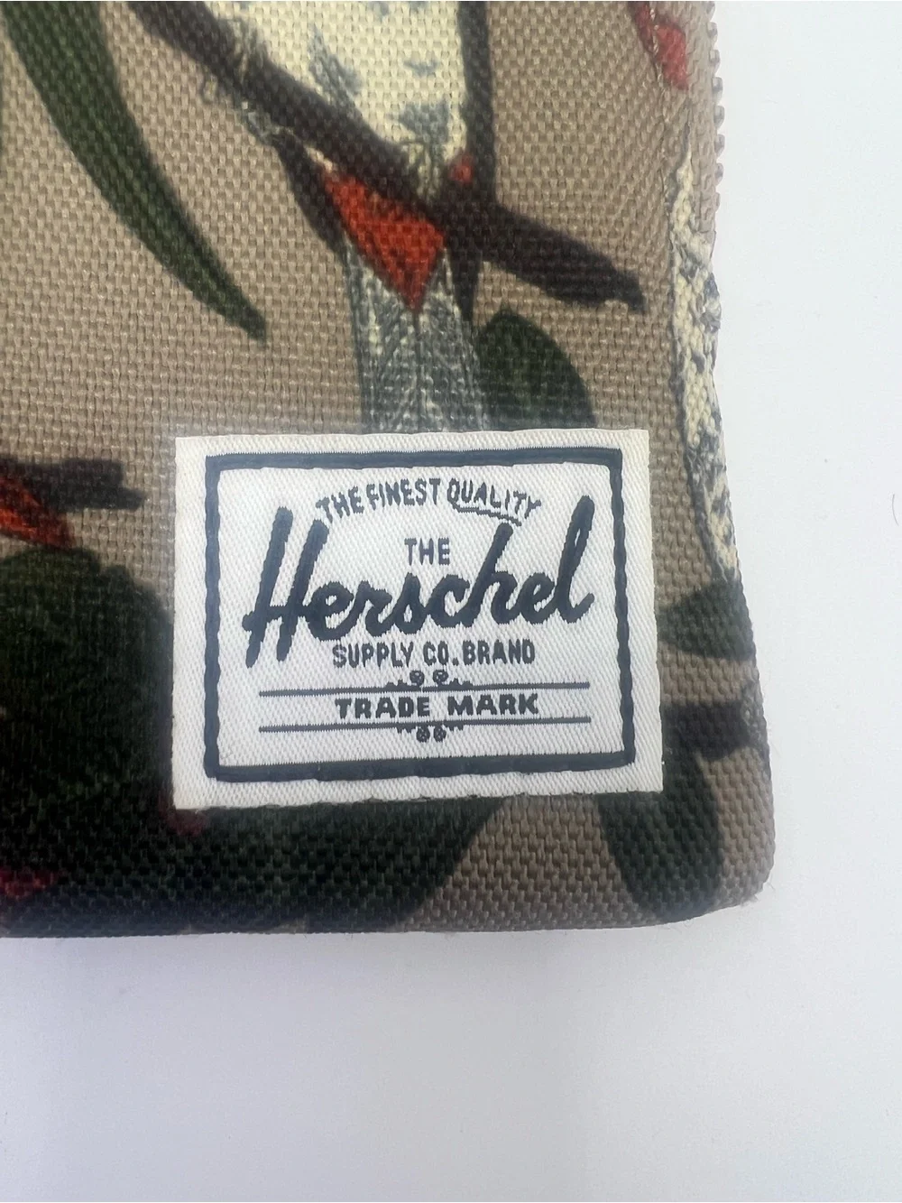 Herschel Supply Co. Johnny Zip Wallet Birds of Herschel Parrot Tropical Pouch